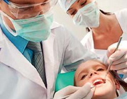 Arbeidsgebonden gezondheidsrisico’s voor tandartsassistenten in Vlaanderen