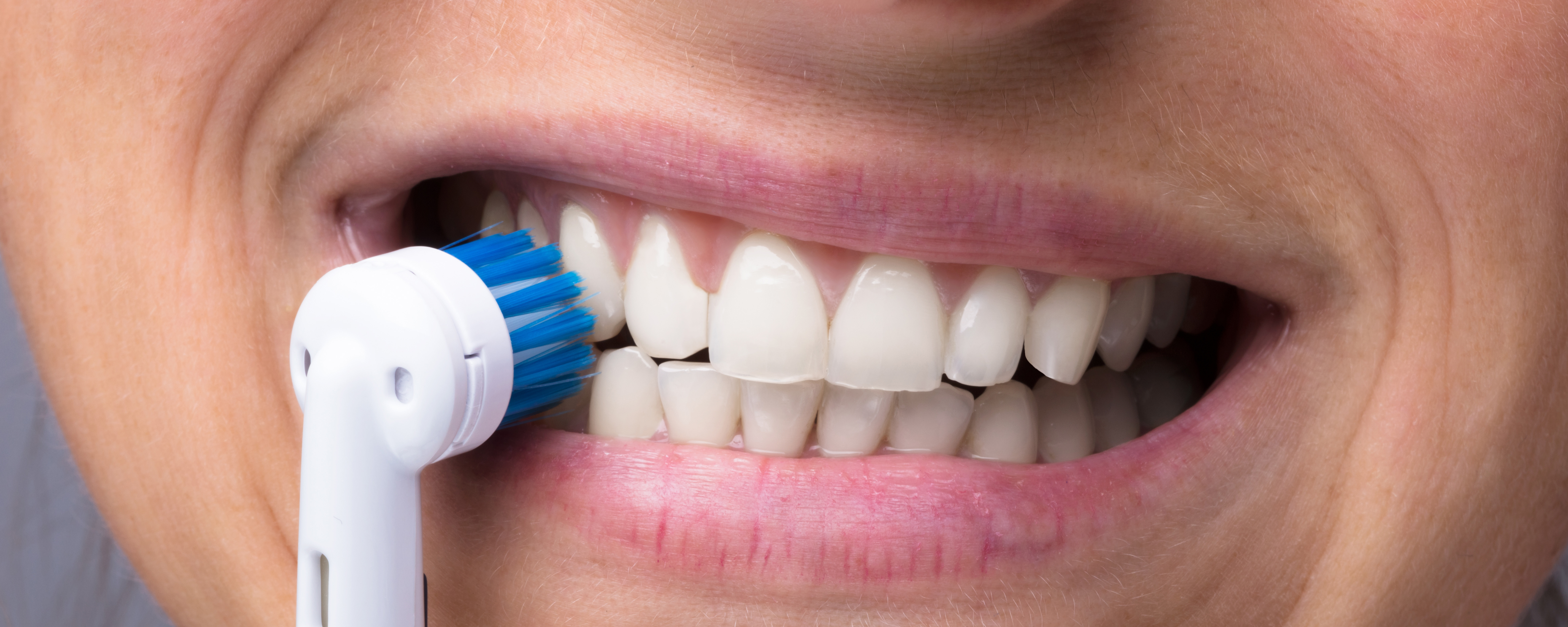Serie: Hora est. Preventie en mondhygiëne: instructies, de tandenborstel en mondspoelmiddel